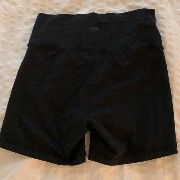 Black TNA biker shorts - Picture 3 of 3